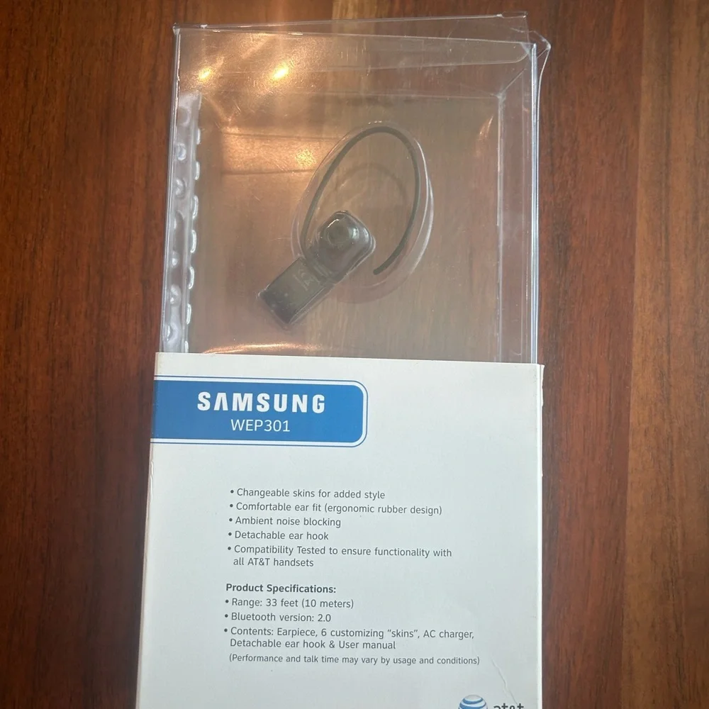 Samsung WEP301 Wireless Headset in White